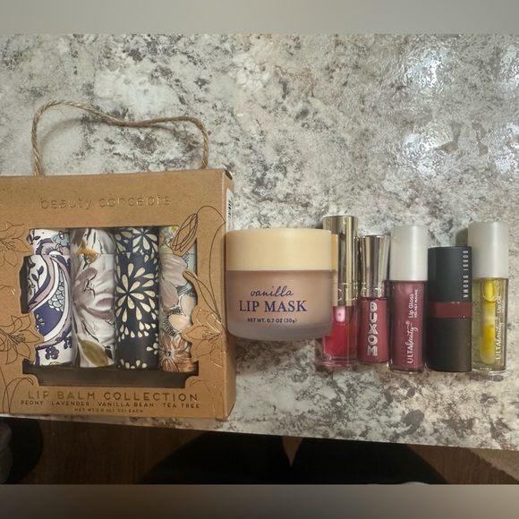 Lip bundle - Picture 1 of 1